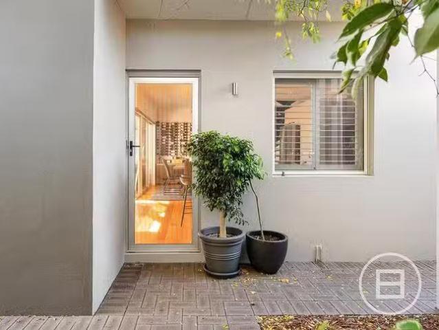 House for rent in Cambridge, Western Australia