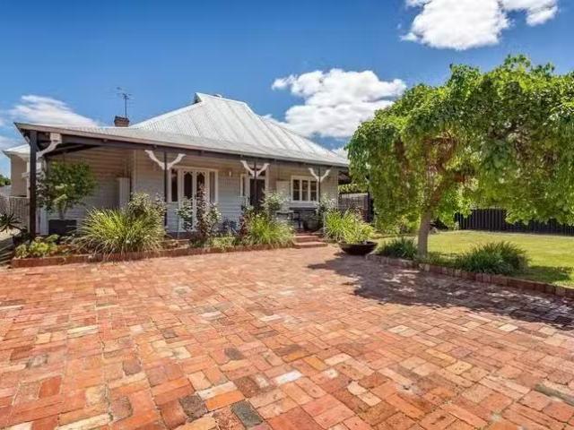 House for rent in Eden Hill, Western Australia
