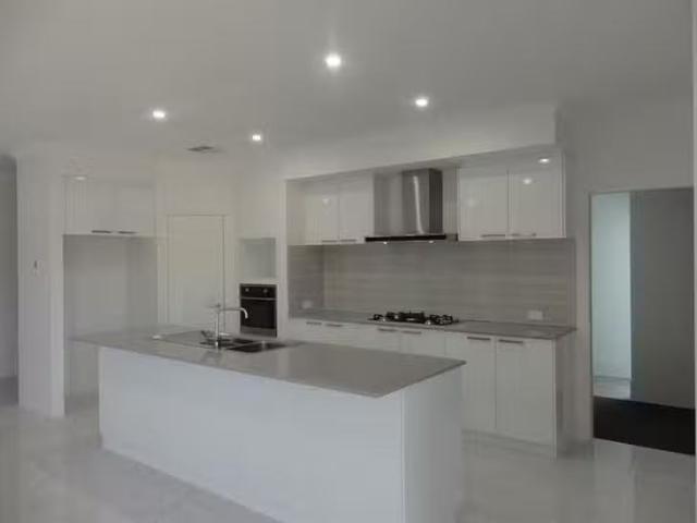 House for rent in Parklands, Western Australia