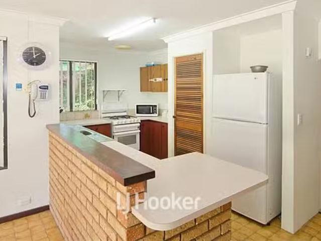 House for rent in Broadwater, Western Australia