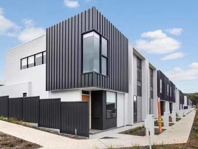 House for rent in Woodforde, South Australia