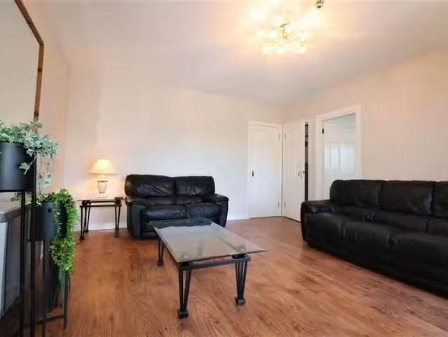 Apartment to rent in Brideswell, Connacht