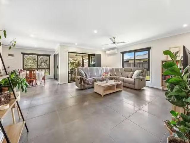 House for rent in Camerons Creek, Victoria