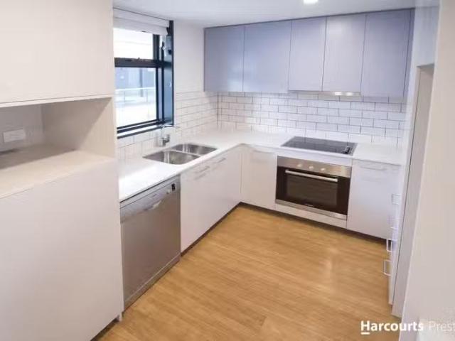 House for rent in Cockburn, Western Australia