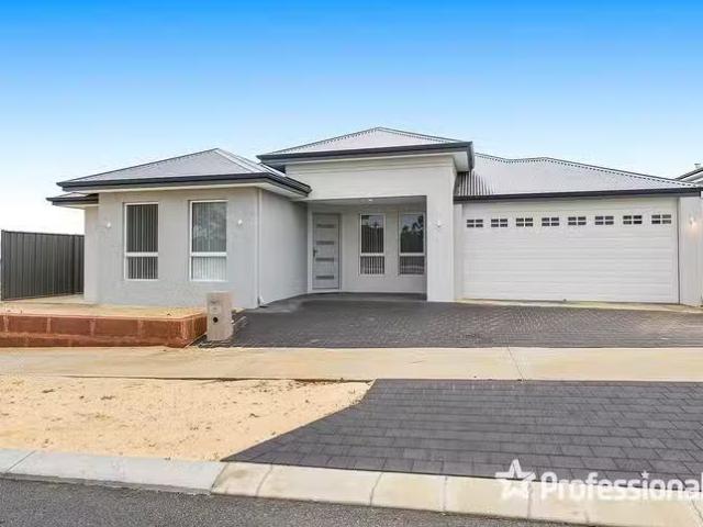 House for rent in Banksia Grove, Western Australia