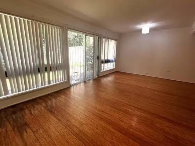 Condo for rent in Wollongong West, New South Wales