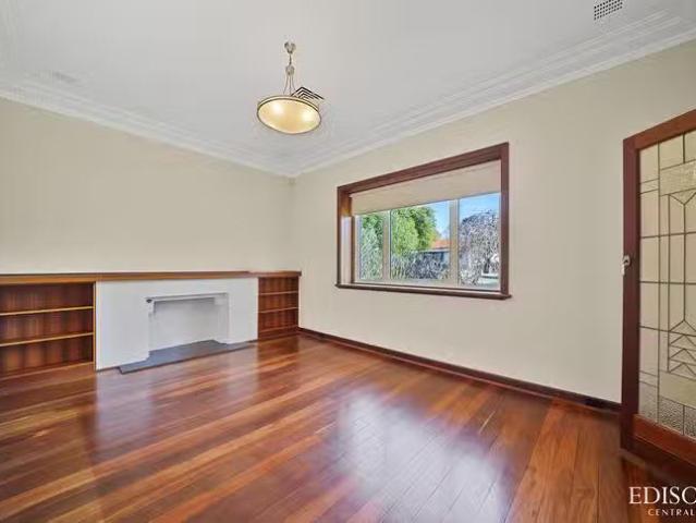 House for rent in Menora, Western Australia