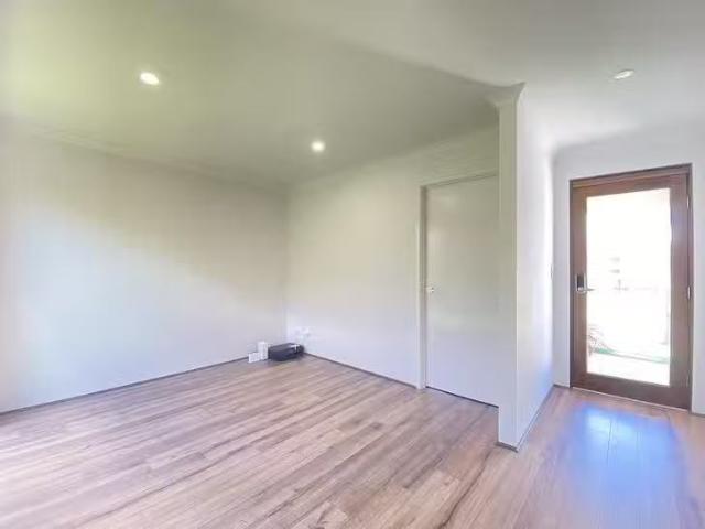 House for rent in Success, Western Australia