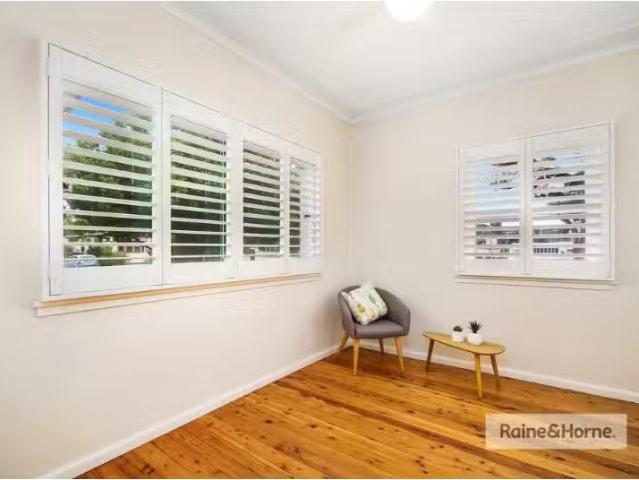 House for rent in Umina Beach, New South Wales