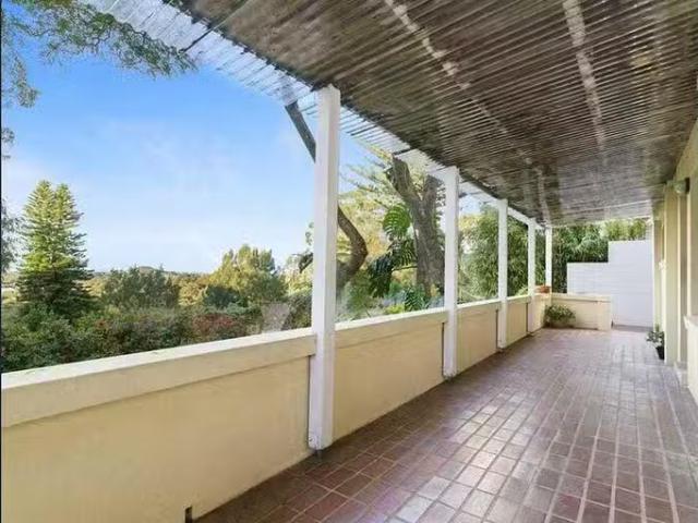 House for rent in North Narrabeen, New South Wales