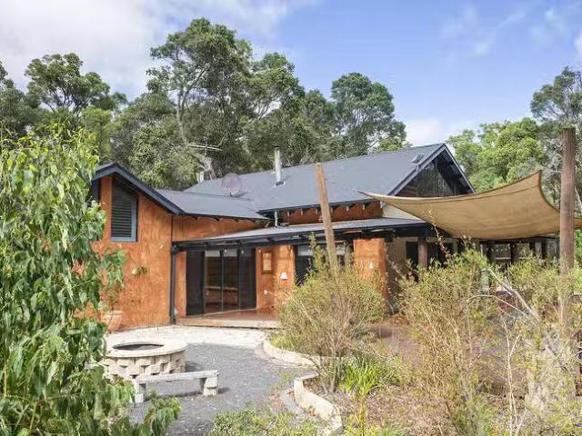 House for rent in Burnside, Western Australia
