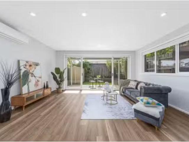 Condo for rent in Camerons Creek, Victoria