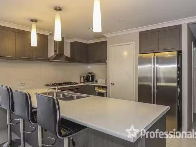 House for rent in Wattle Grove, Western Australia