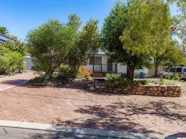 House for rent in Stirling, Western Australia