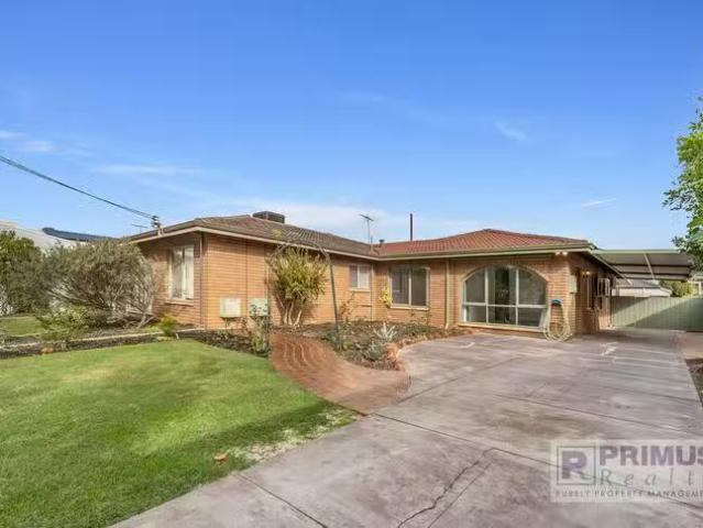 House for rent in Shelley, Western Australia