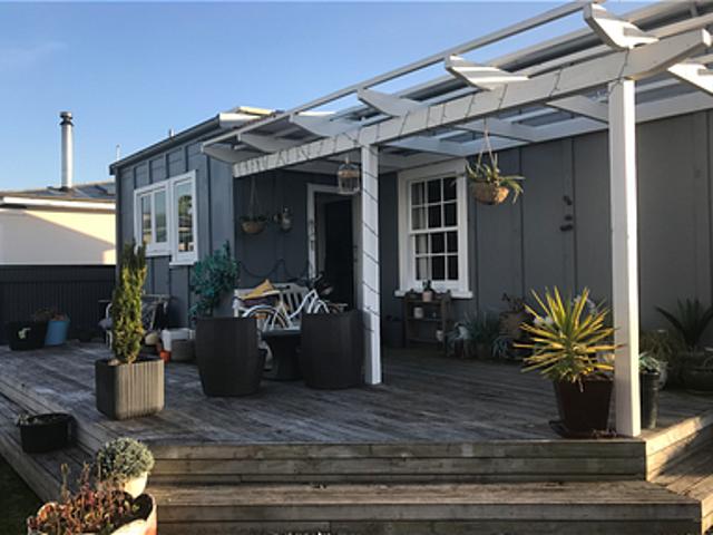 Apartment for rent in Hastings
