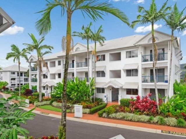 Apartment for rent in Mooroobool, Cairns