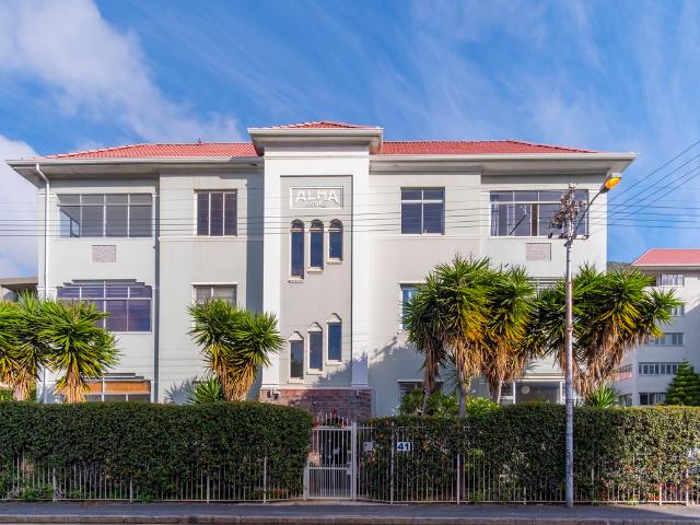 Apartment for rent in Cape Town Ward 115, Cape Town