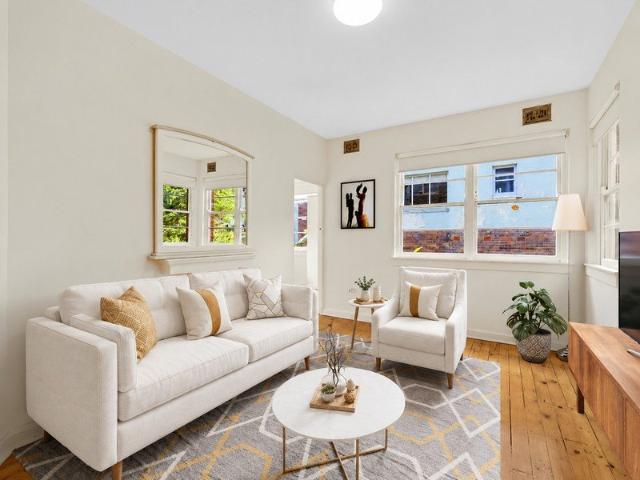 Apartment for rent in Seven Ways, Sydney