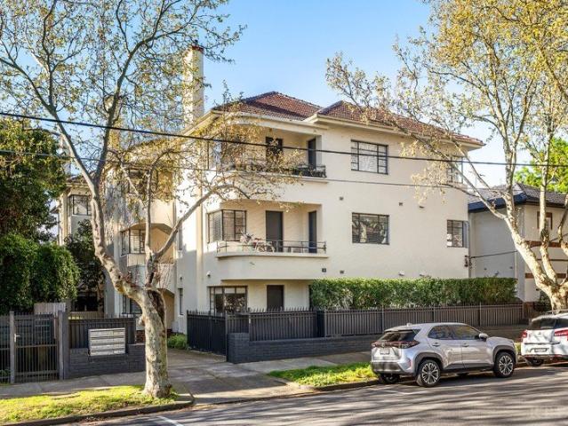 Apartment for sale in St Kilda, Melbourne