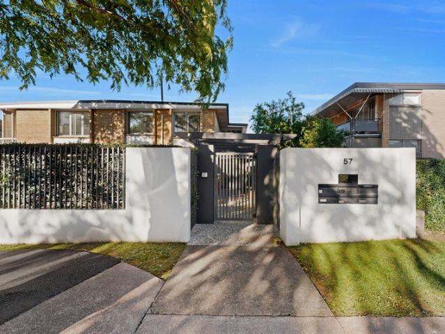 Apartment for rent in Toombul, Queensland