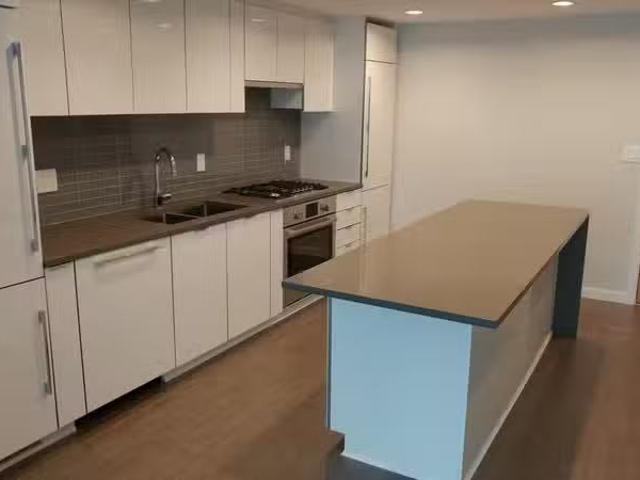 Condo for rent in Richmond, British Columbia