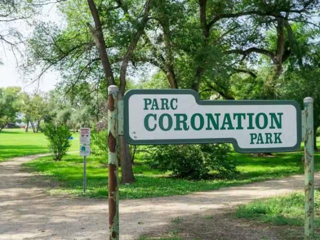 Condo for rent in East St. Paul, Manitoba