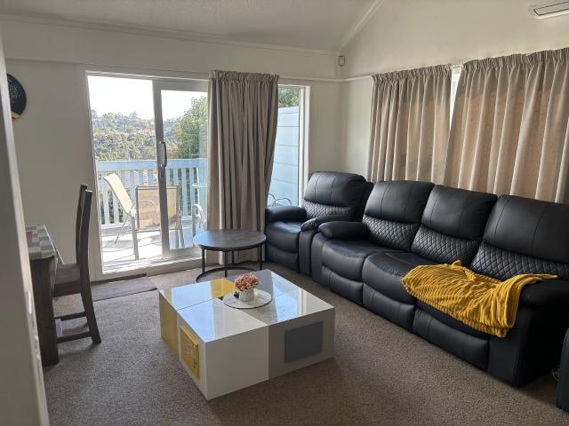 House for rent in Bayview, Kaipātiki