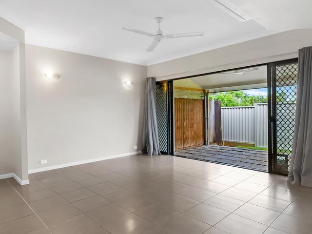 Apartment for rent in Kewarra Beach, Queensland
