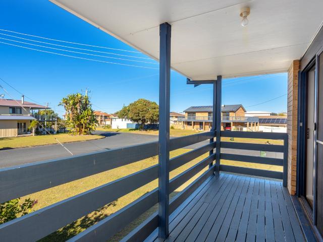 Townhouse for sale in Old Bar, New South Wales