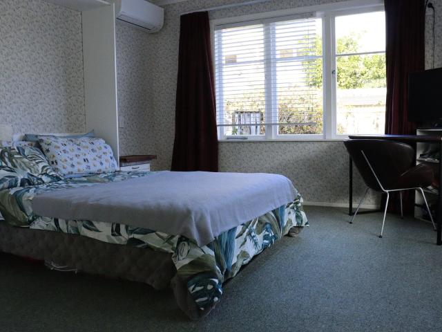 Apartment for rent in Te Atatū Peninsula, Henderson-Massey