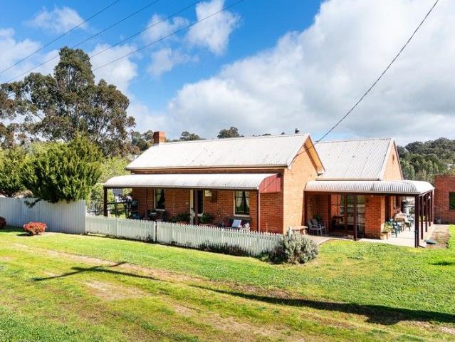 House for sale in Guildford, Victoria