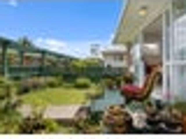 Apartment for sale in Panmure, Oroua County