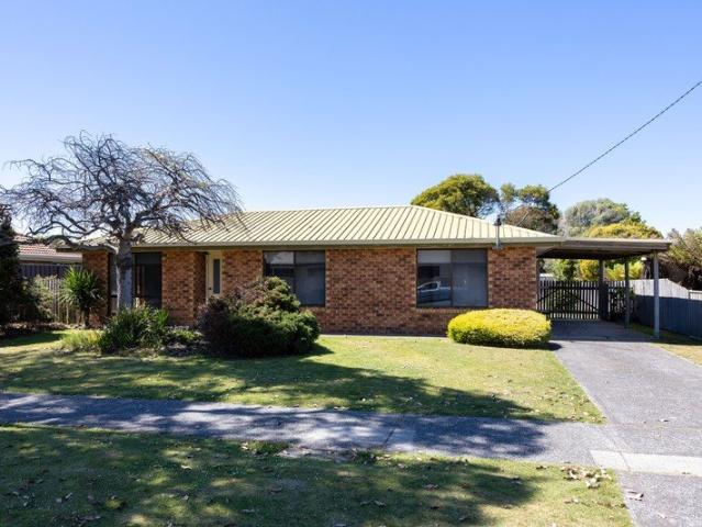 House for sale in Shearwater, Latrobe