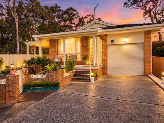 House for sale in Summerland Point, Central Coast Council