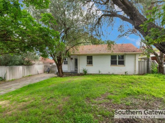 House for rent in Calista, Western Australia
