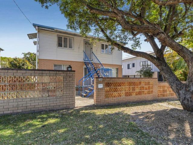House for rent in Cannon Hill, Greater Brisbane