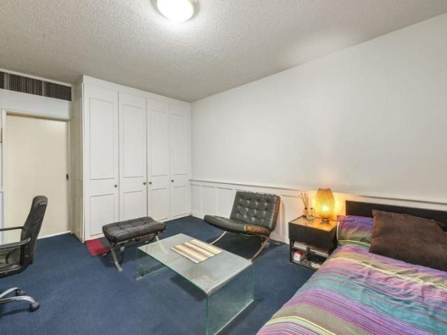 Apartment for rent in Carlton, Melbourne