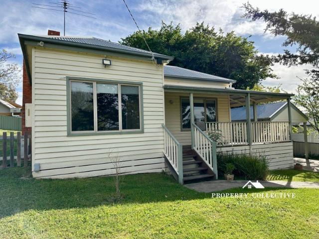 House for rent in Beechworth, Shire of Indigo