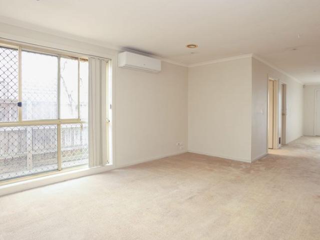 Townhouse for rent in Camerons Creek, Victoria