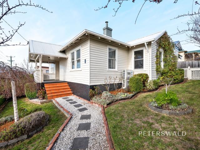 House for sale in Lenah Valley