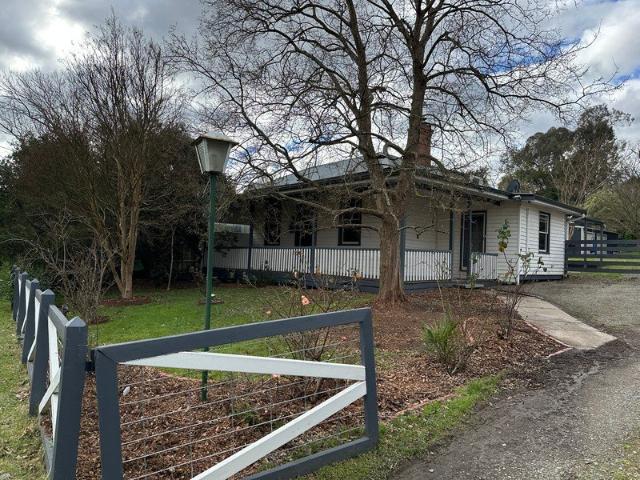 House for rent in Camerons Creek, Victoria