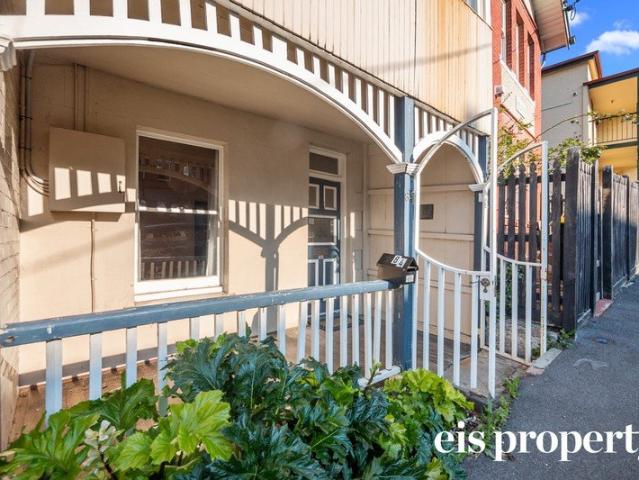 Townhouse for rent in Hobart, Tasmania