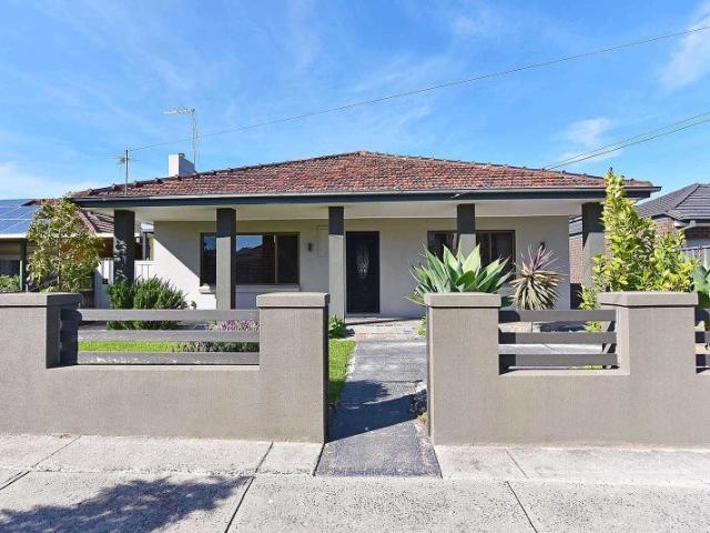 House for rent in Airport West, Melbourne