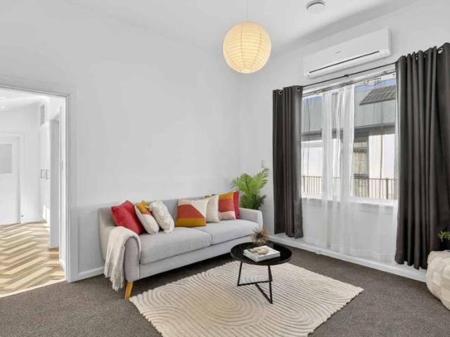 House for rent in Addington, Canterbury
