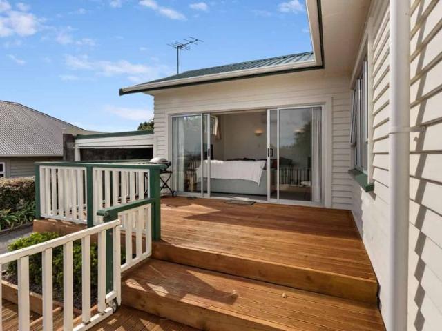 House for rent in Glen Avon, New Plymouth