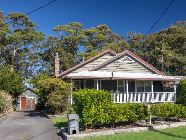House for sale in Mollymook Beach, New South Wales