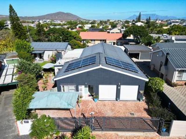 House for sale in Melkbosstrand, Western Cape