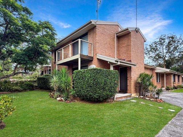 Townhouse for sale in Hawks Nest, New South Wales