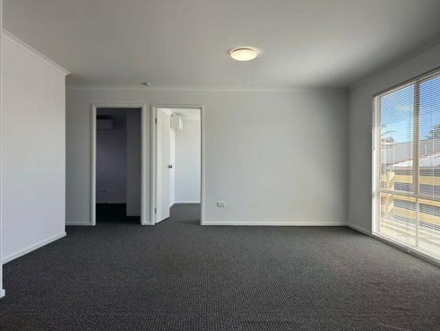 Apartment for rent in Burwood East, Melbourne